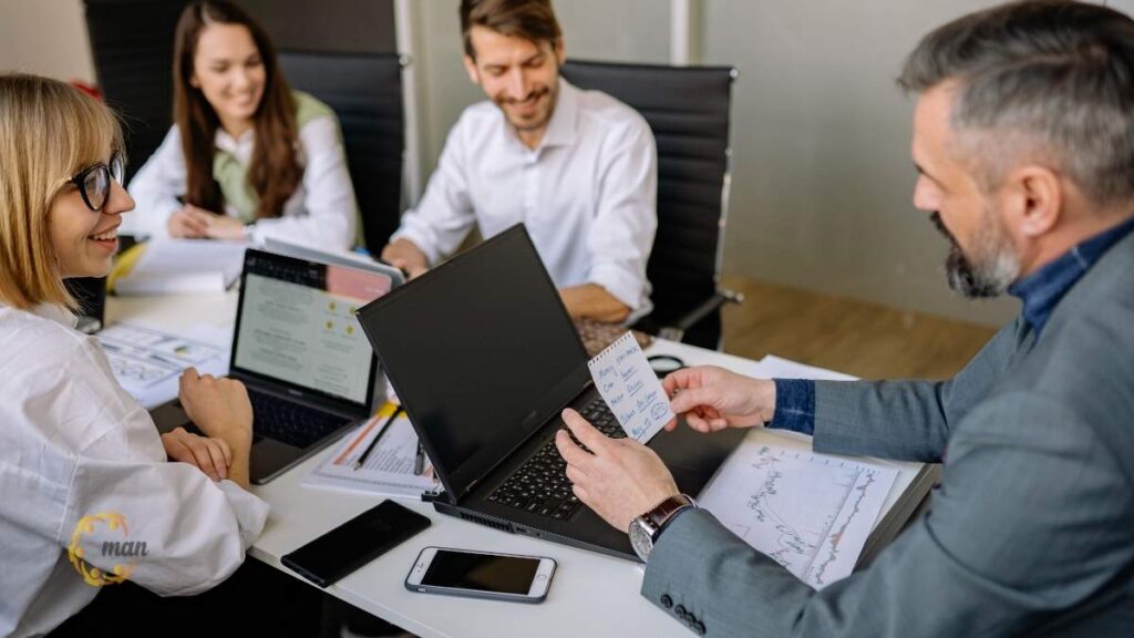 Doanh nghiệp có phải đổi mã số thuế sang căn cước công dân cho người lao động không?